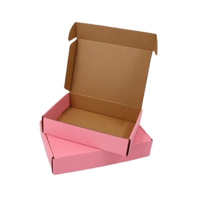 Il materiale del contenitore di regalo è carta 300gsm e la carta del fulte di E per compone la spedizione da preciso